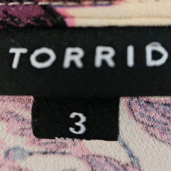 Torrid Blouse - Picture 4 of 4